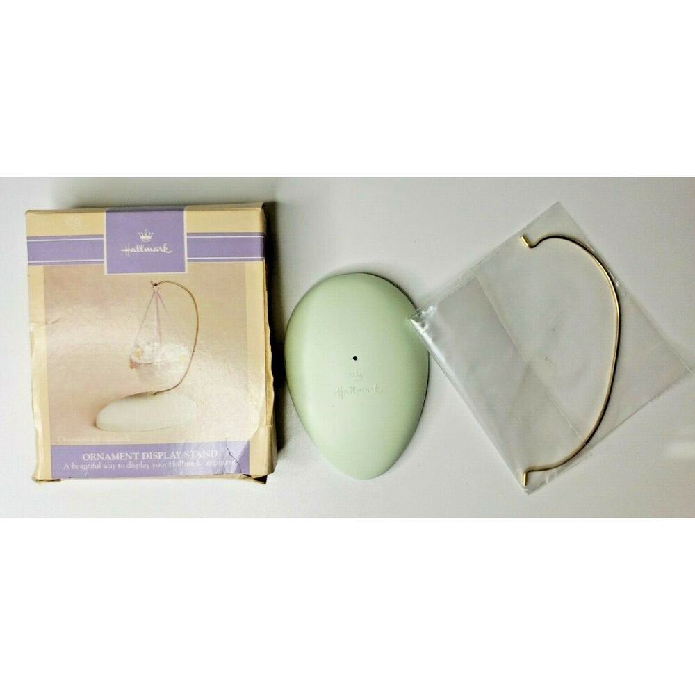 1990 Hallmark White Egg Base Easter Ornament Display Stand U53/5197